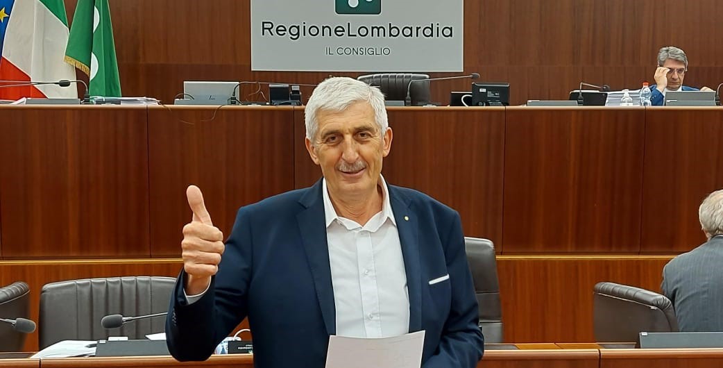 Il consigliere lombardo denunciato per bracconaggio porta il suo avvocato in commissione